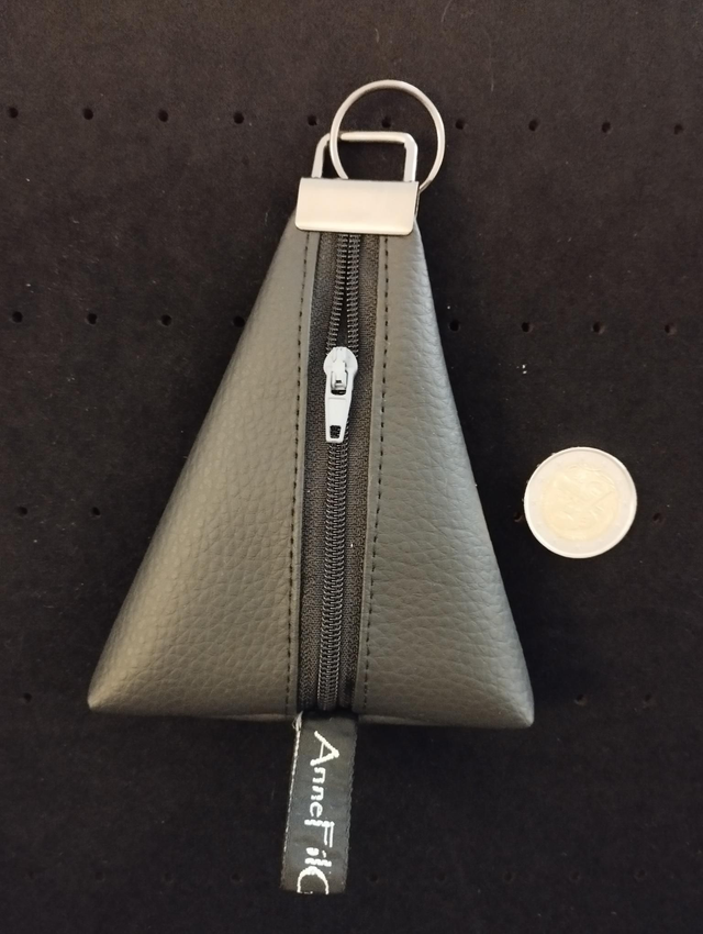 Porte monnaie/ porte clés fait-main 