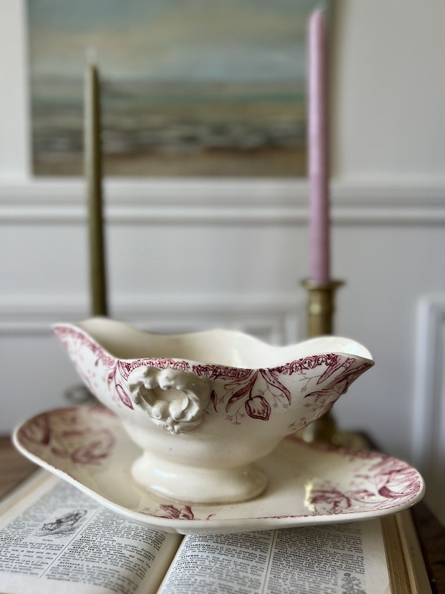 TULIPES - Saucière de la manufacture de Gien - Terre de Fer