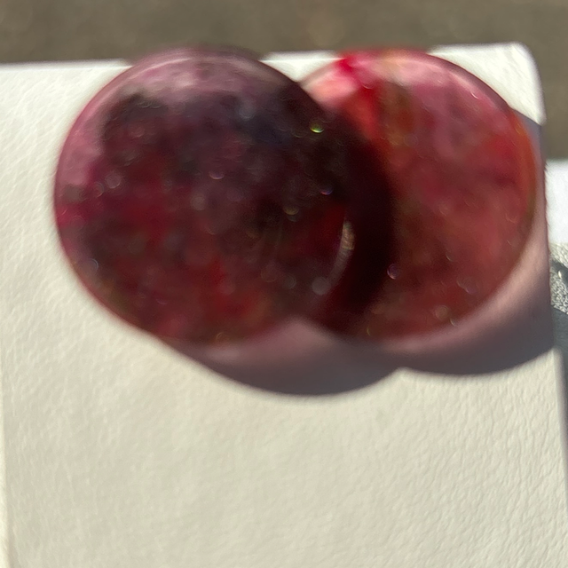 Boucles clous epoxy