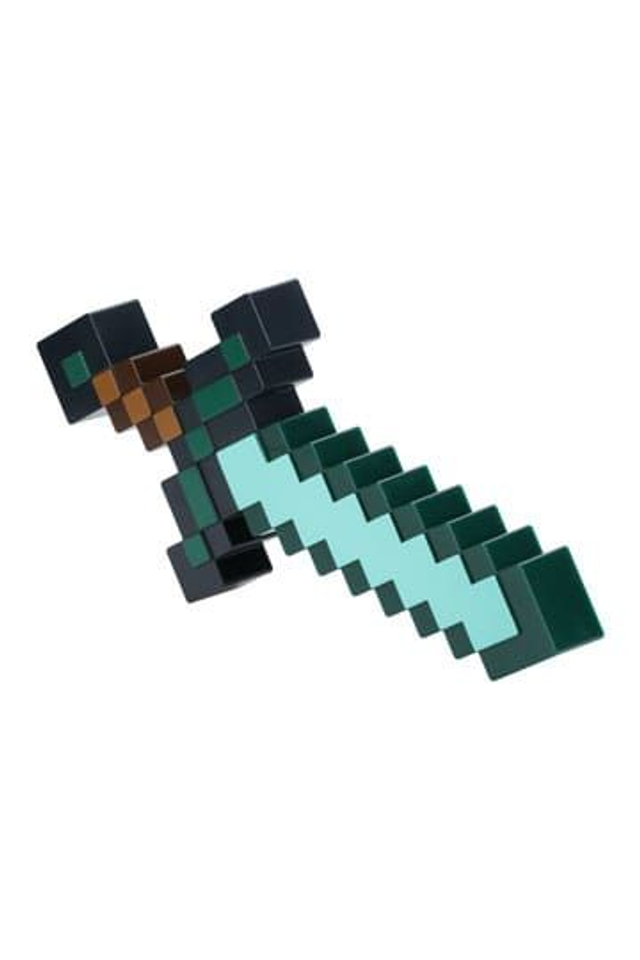 Minecraft: Diamond Sword Lamp