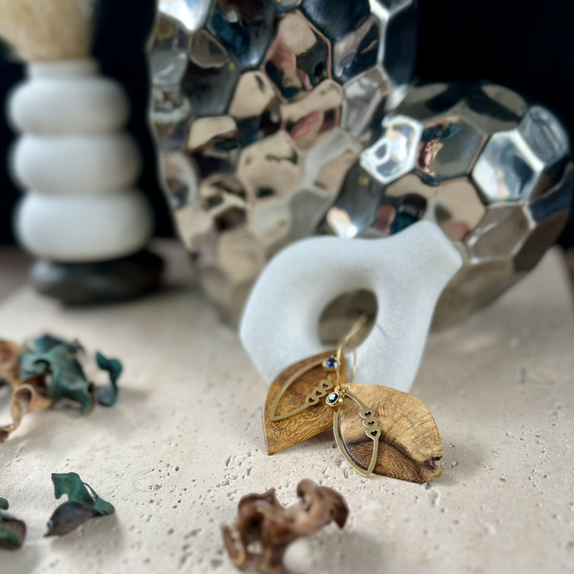 Boucles d'oreilles "Cœur d'Azur" – Madré Cacao &amp; Zirconium Bleu