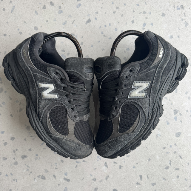 New Balance 2002r Black Silver (Taille 37)