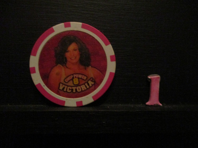 Victoria - Chip Power 8 Original Wrestling Chipz (1)