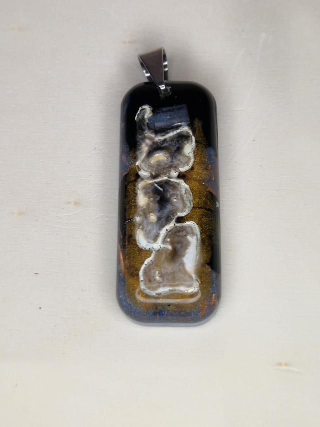 Orgonite, pendentif / 032