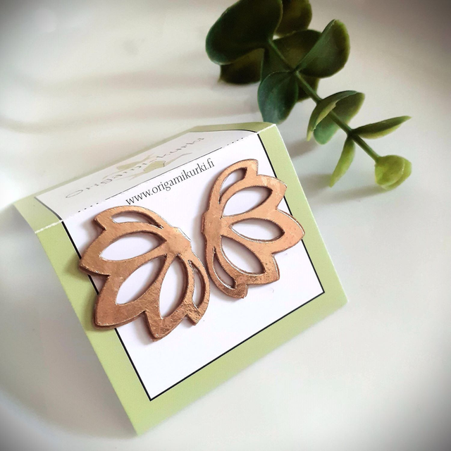 Lotus, nappi (ruusukulta).  