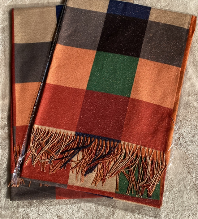 Écharpes plusieurs couleurs ♥️💚🧡🖤