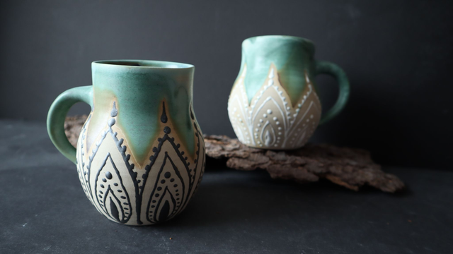 Large ceramic mug with hand-painted with oriental patterns