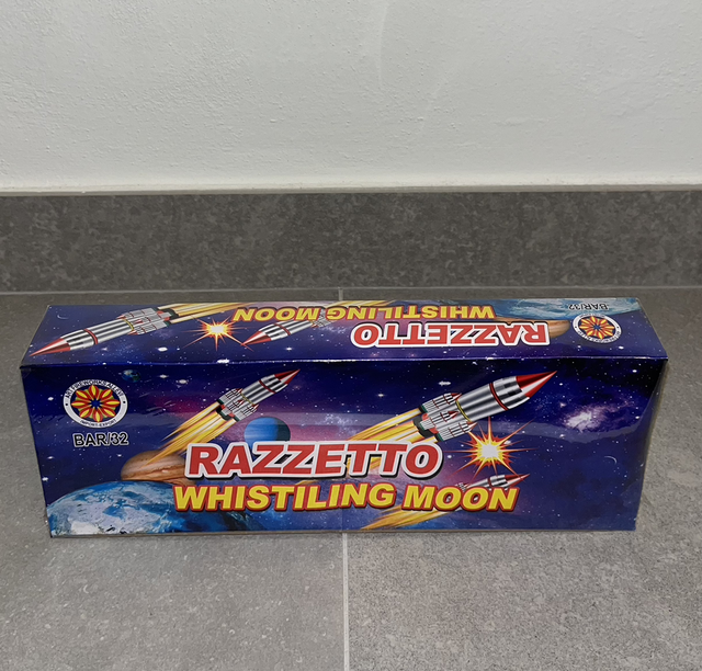 Razzetto whistiling moon