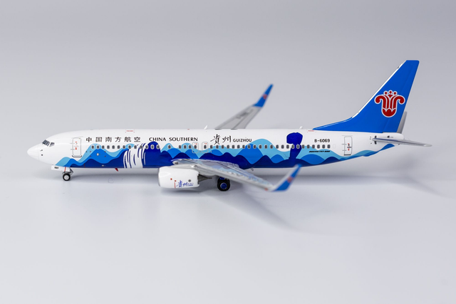 1/400 Boeing 737-800 China Southern B-6069