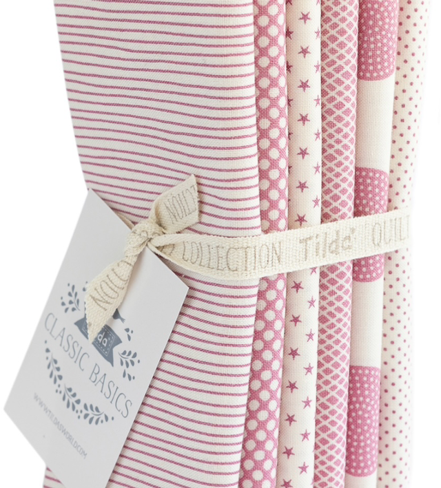 Fabric: Fat Quarters: Permanent: Classic Basics: 50 x 55cm: Pink: Bundle of 6