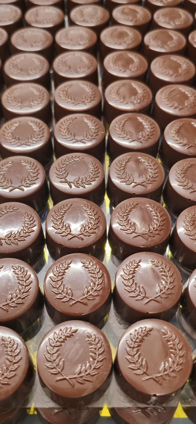 DARK CHOCOLATE with dark ganache and orange zest