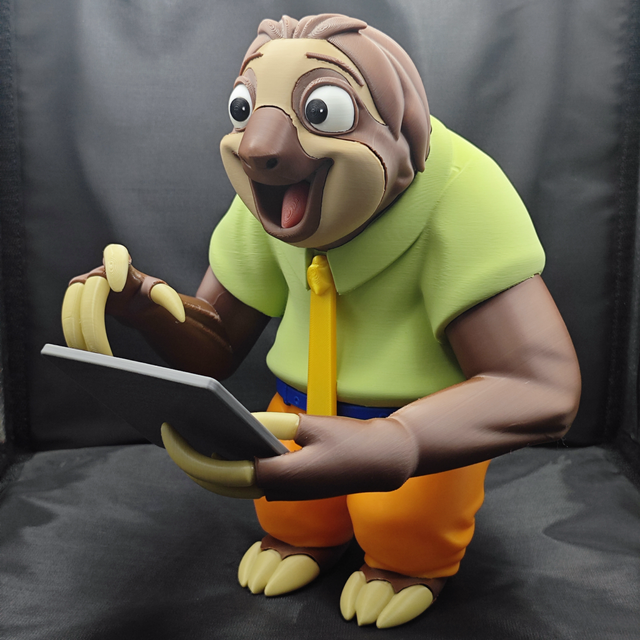 Flash The Sloth 13cm Model