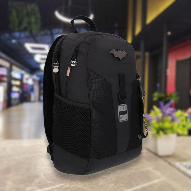 Mochila Batman Dark Knight 22 L – Edición Especial