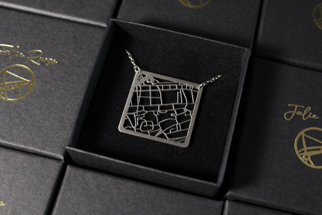 Geneve  Vieille ville | Collier carre | Inox | Dedale