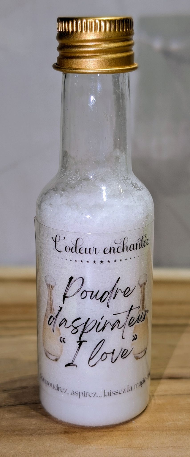Poudre parfumée &quot;I LOVE&quot;
