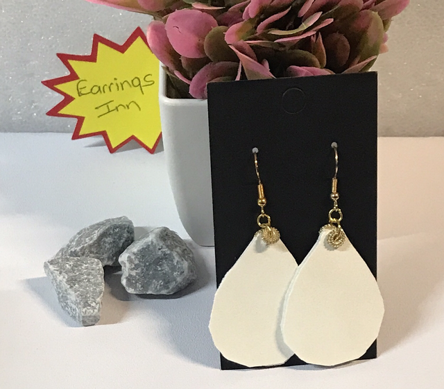 White Suede Dangling Earrings - SUE08