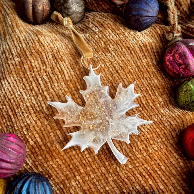 Maple Leaf Decoration- White and Gold