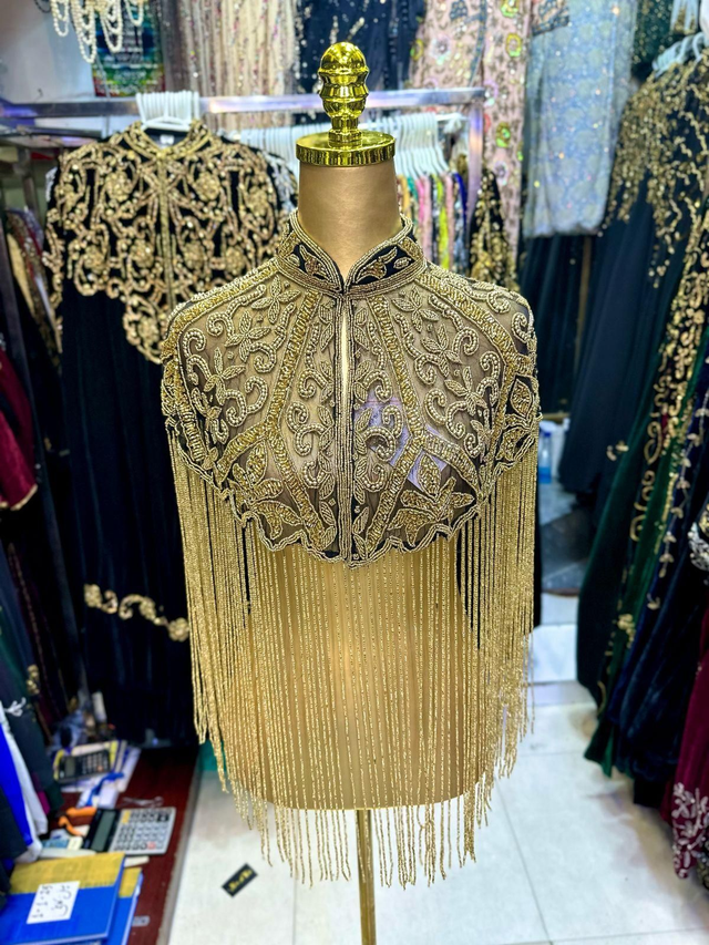 Demi haut doré perlé taille unique 