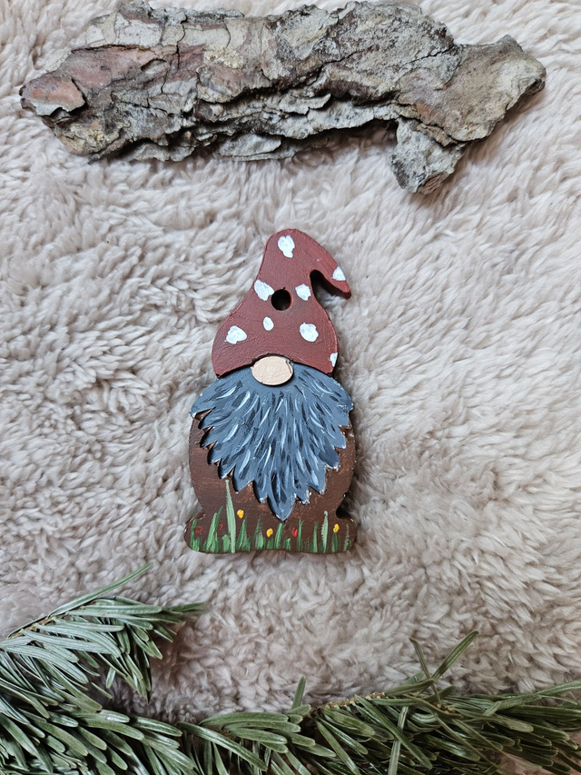 Suspension - Ernest le gnome champignon