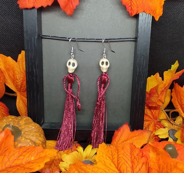 Boucles d&#039;oreilles Squelettesse