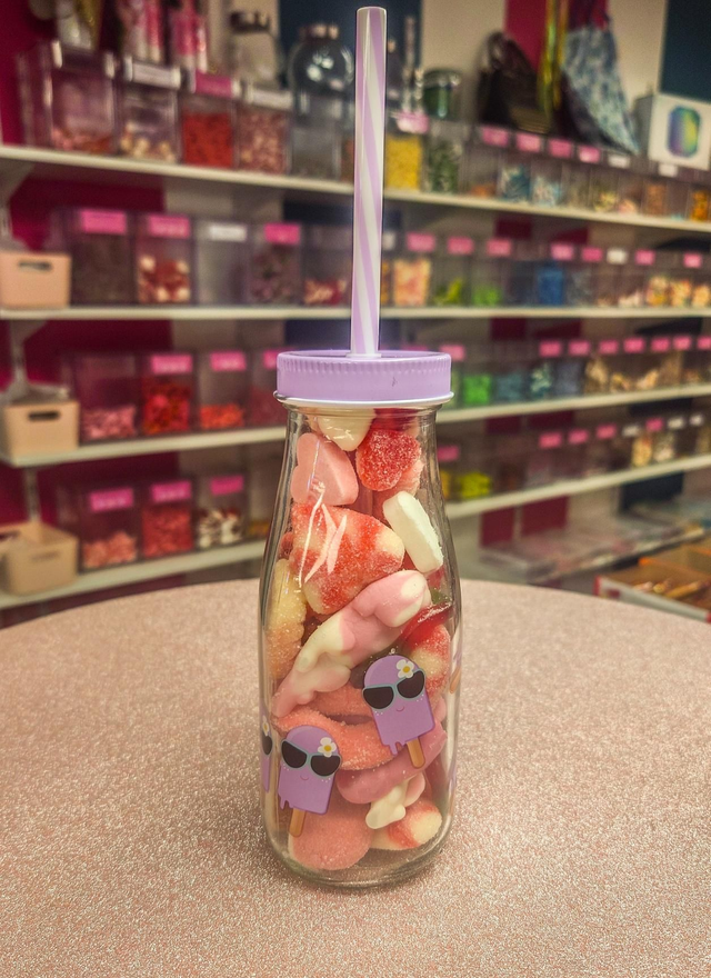 Verre rempli de bonbons (petit modèle)