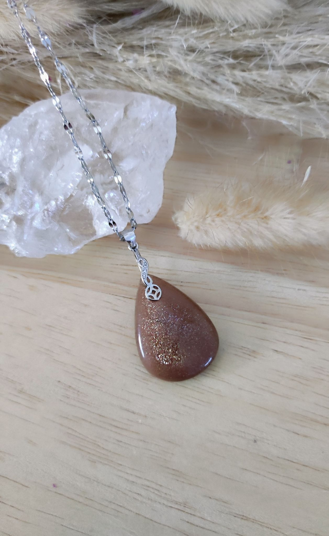 Pendentif Pierre de soleil 