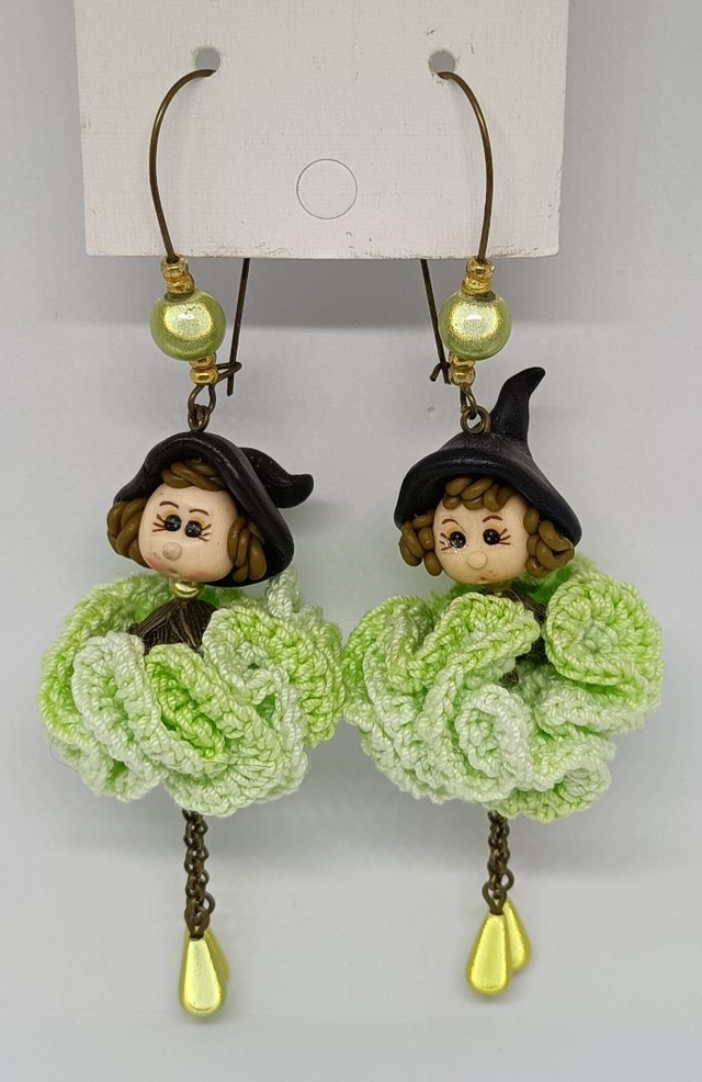 BOUCLES D’OREILLES