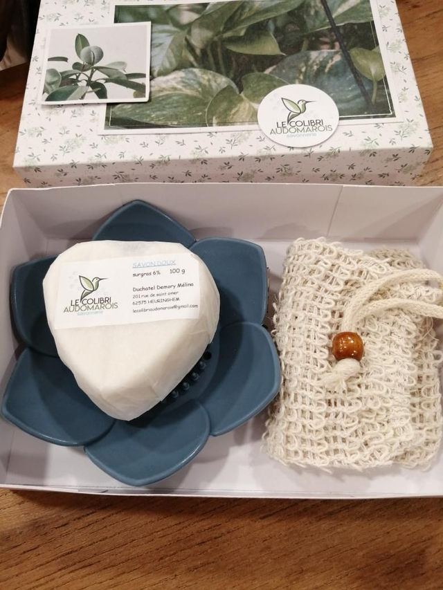 Coffret savon doux + support + filet