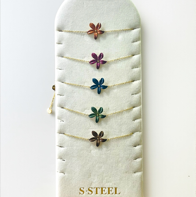 Bracelet fleurs colorées 