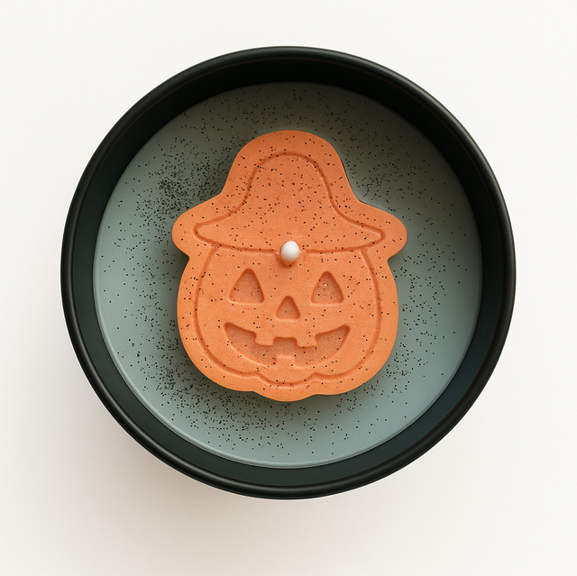 Small Pumpkin Spice Scented Candle 