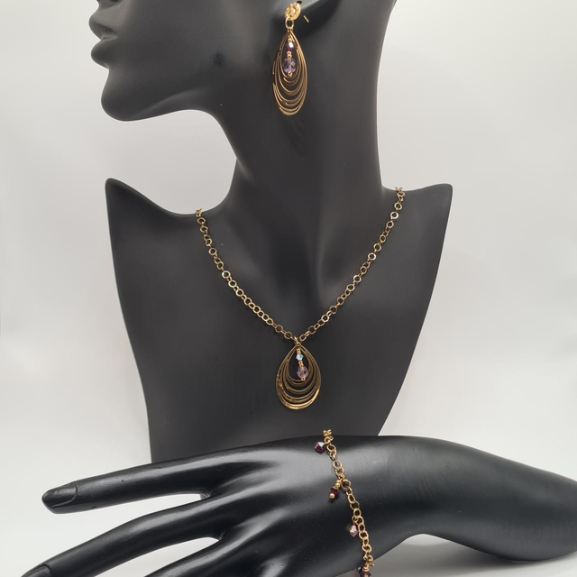 Liya (Parure)