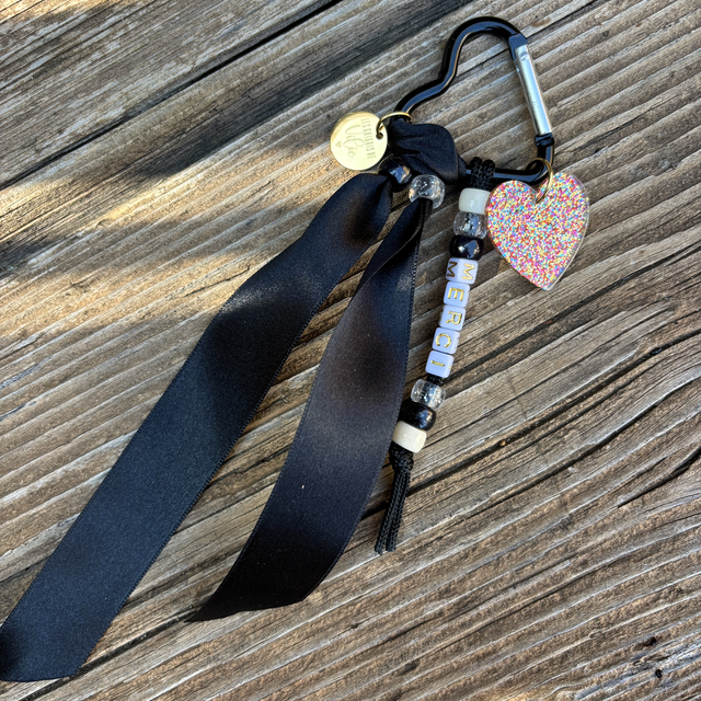 Porte-clé Grigri MERCI black