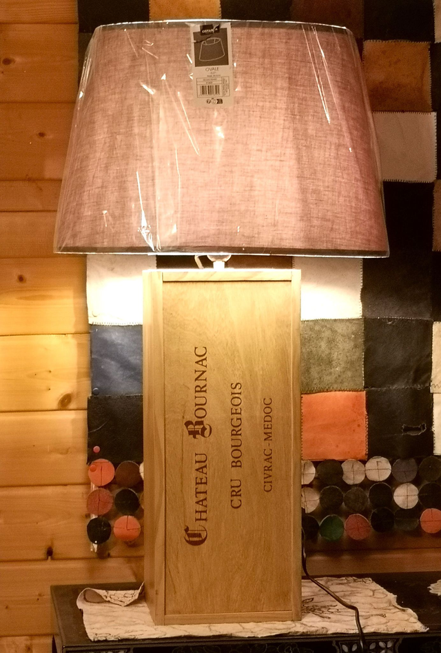Lampe "Héritage" –gamme "Millésime"- Bois de Prestige &amp; Style Classique