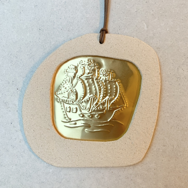 Petit cadre grès chamotté illustration voilier