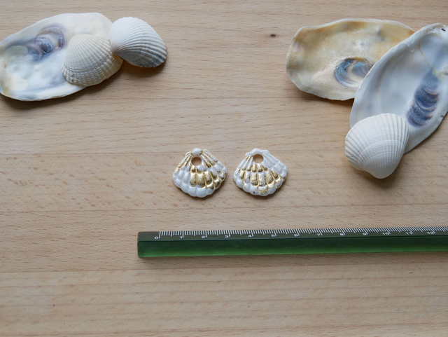 Coquillage blanc/doré