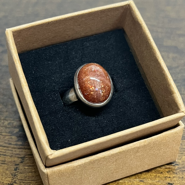 Bague en argent et Pierre de Soleil - Taille 53