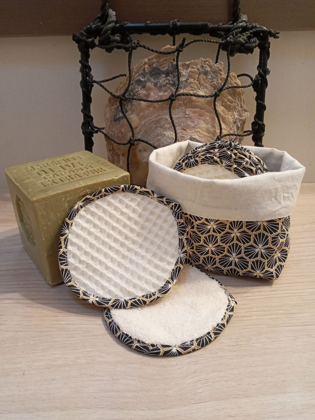 Lingette Réutilisables (10) + Pochon Noir