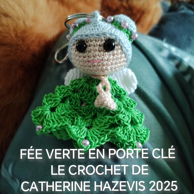 2025 FÉE VERTE EN PORTE CLÉ 