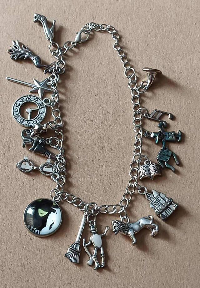 26 cm Wicked Themed Charm Bracelet 