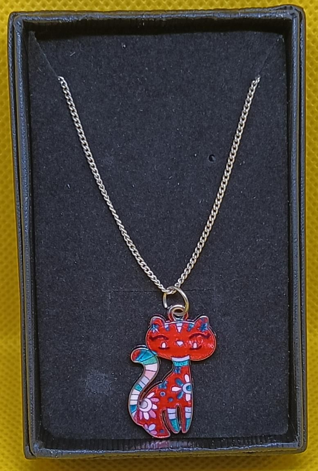 Enamel Red Cat Pendant Necklace.