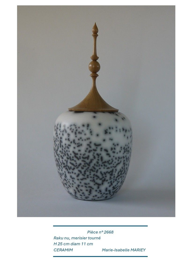 Pot à fleuron raku nu réf. 2668