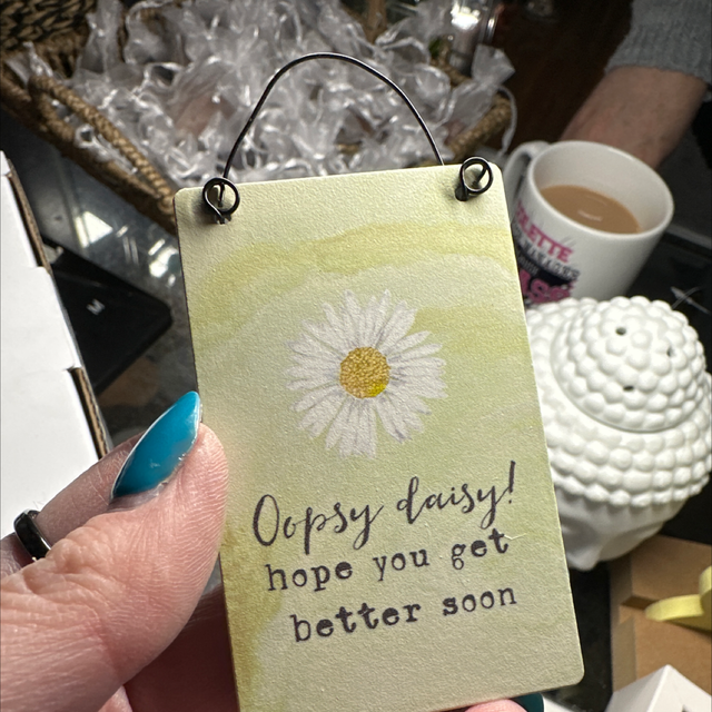 Bee Mini Signs - Oopsy Daisy 