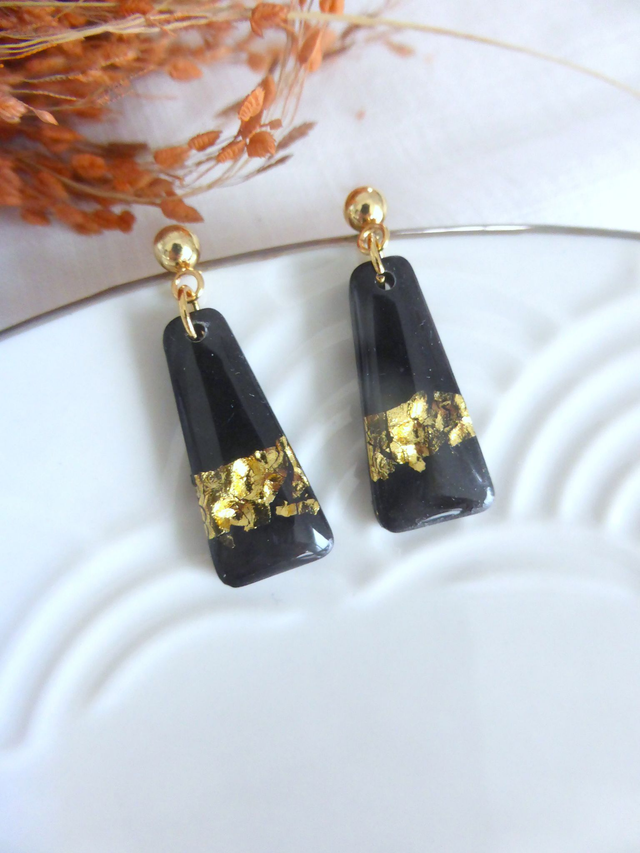 Boucles d'oreilles petit trapèze noires - Nuit dorée