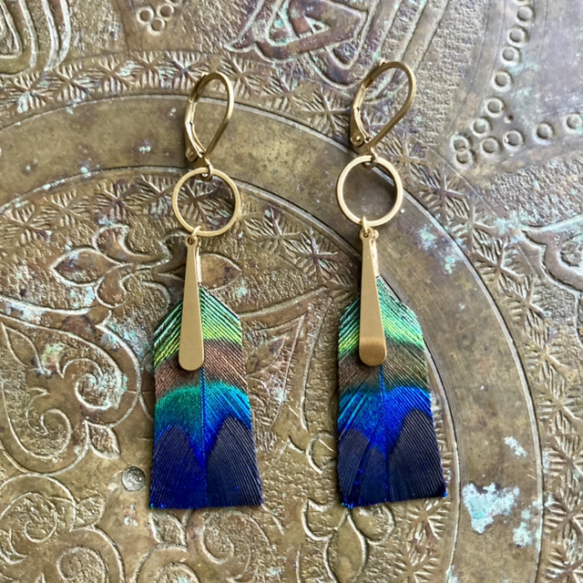 Boucles plumes Paon Souveraine des temps modernes 