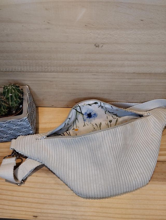 Sac banane taille moyenne beige 