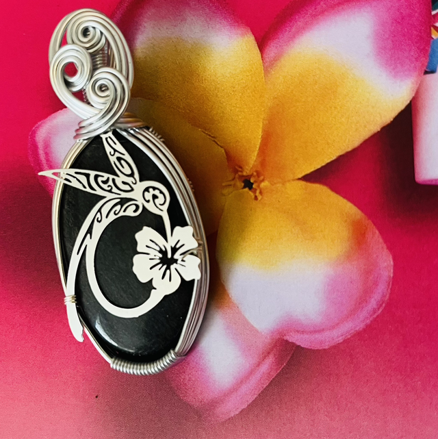 Pendentif Obsidienne argentée 