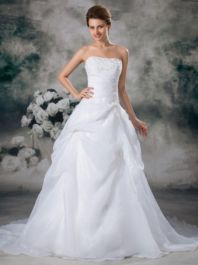 Robe de Mariée Princesse Épaules Dénudés en Tulle Longue Traîne / Réf : RMP29