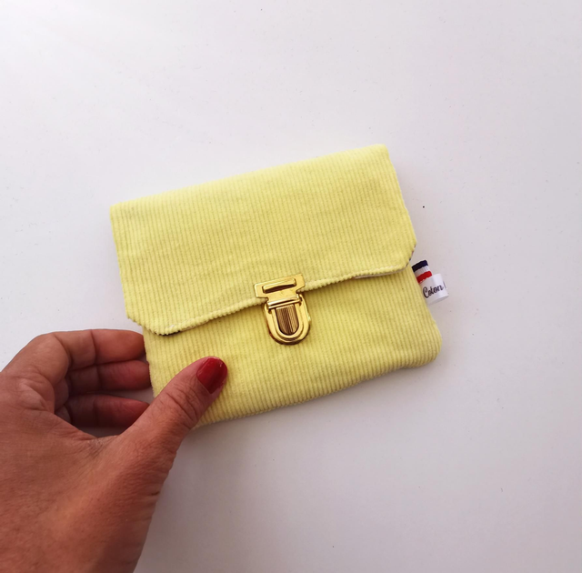 Portefeuille JIMMY velour jaune 