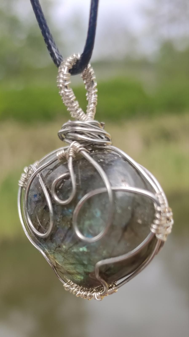 Labradorite pendant