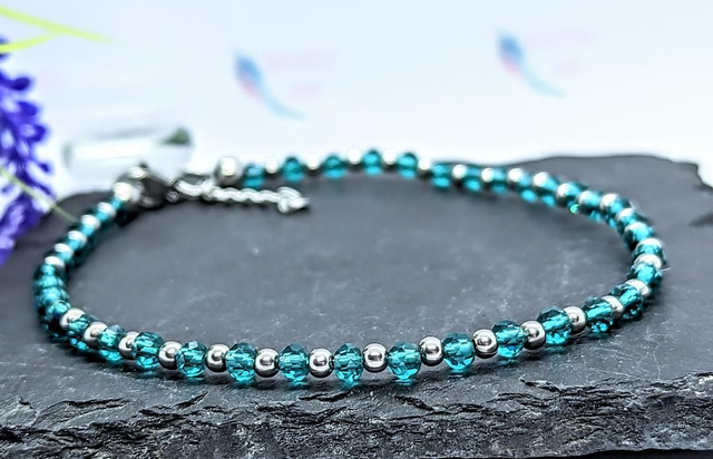 Stainless Steel &amp; Peacock Blue Glass Beaded Anklet.